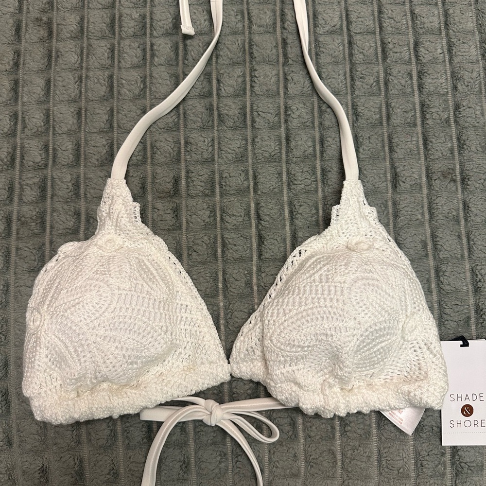 NWT bikini top